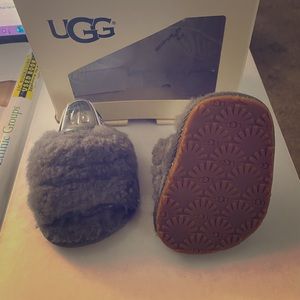 Ugg fluff slides infant